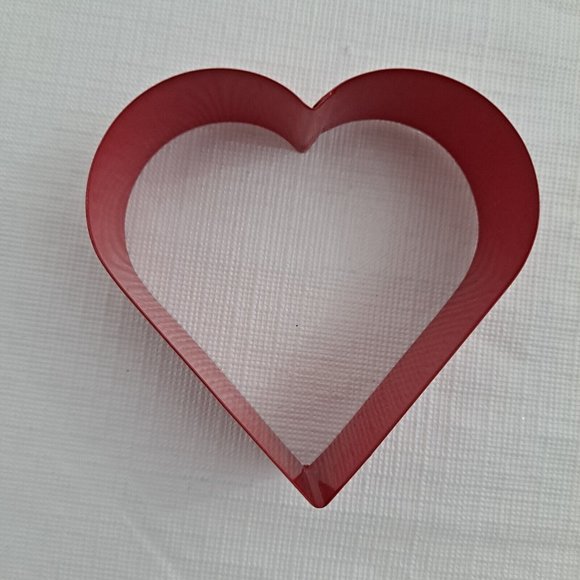 Heart Cookie Cutter Love Valentine's Day Baking Metal Red - Picture 2 of 4